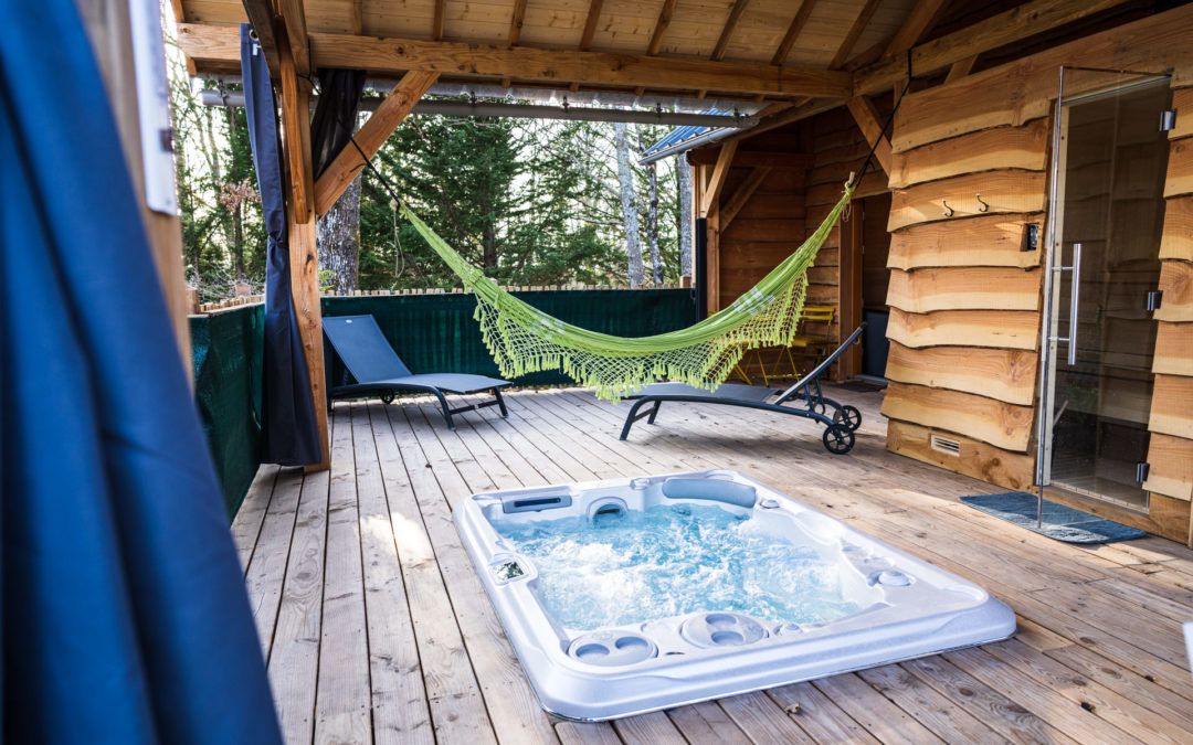 Spa cabane spa boismorand week end amoureux